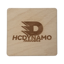 Dřevěný podtácek Dynamo